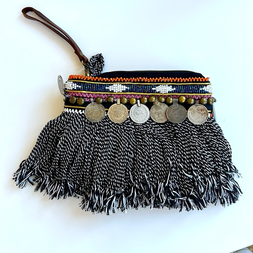 ELLIOT MANN BAG WRISTLET BLACK WHITE FISHNET MESH FRINGE BEAD COIN TRIM ZIP TOP
